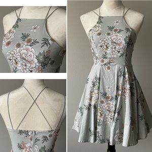 Charlotte Russe Grey Strappy Floral Dress with Tulle
